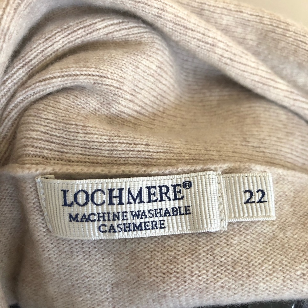 Lochmere cashmere cardigan beige
